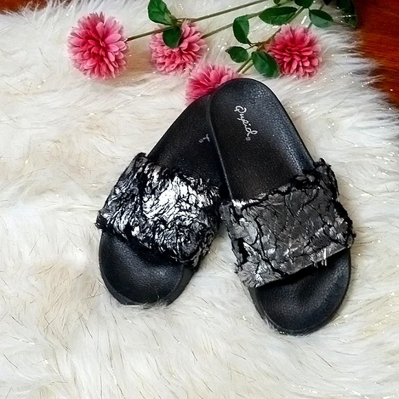 Qupid fur slides best sale